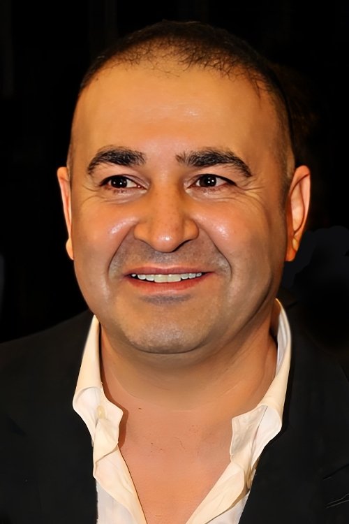 Photo of Şafak Sezer