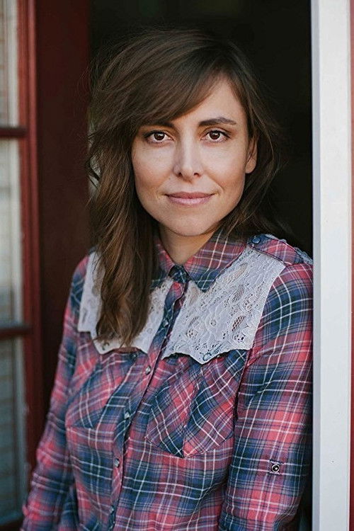 Photo of Alethea Jones