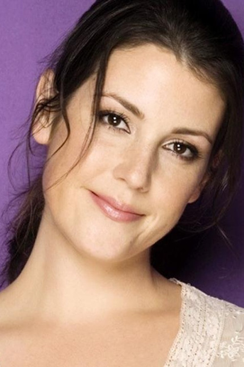 Photo of Melanie Lynskey