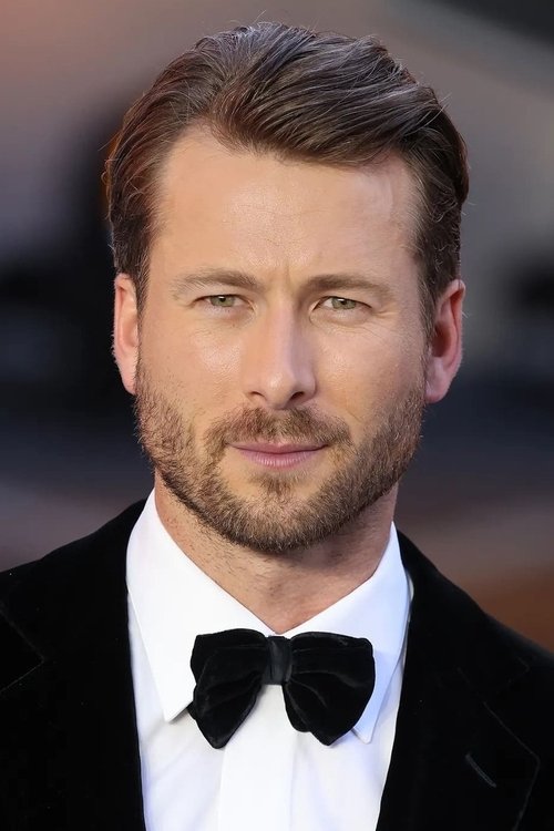 Photo of Glen Powell