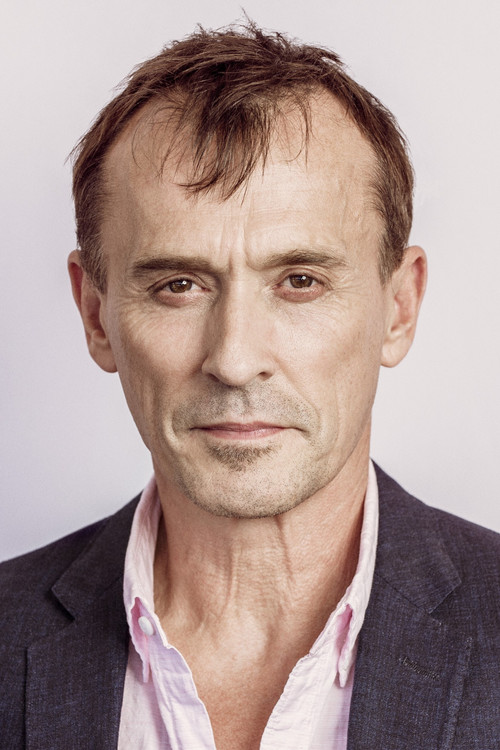 Photo of Robert Knepper