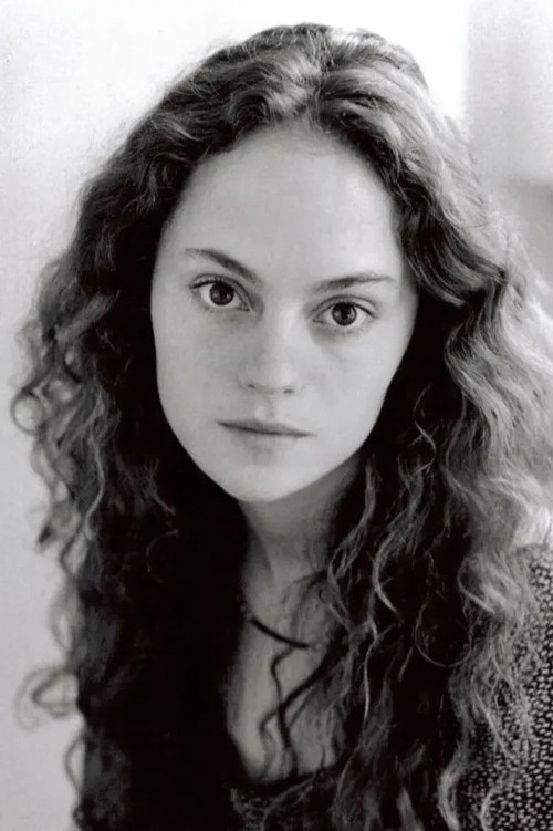Photo of Angela Bettis