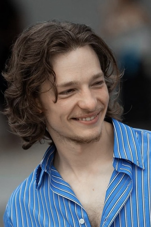 Photo of Mike Faist