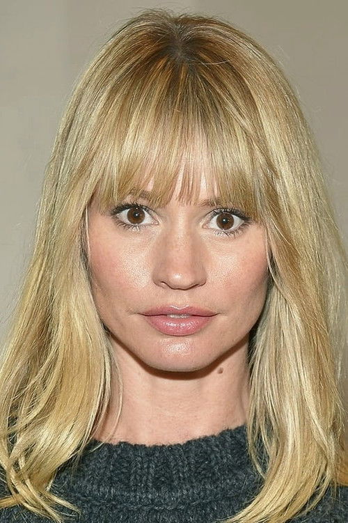 Photo of Cameron Richardson