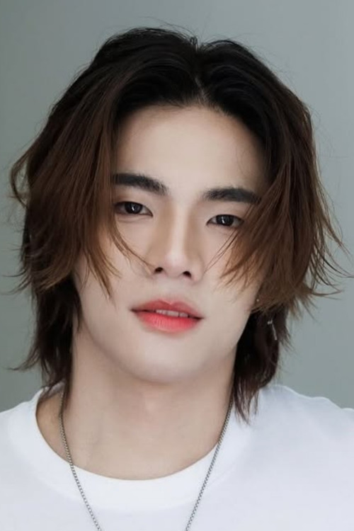 Photo of Piyawat Phongkanittanon