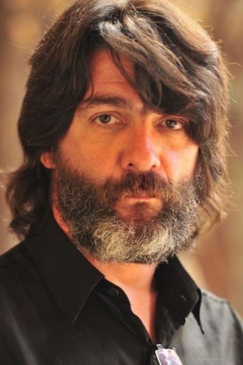 Photo of César Troncoso