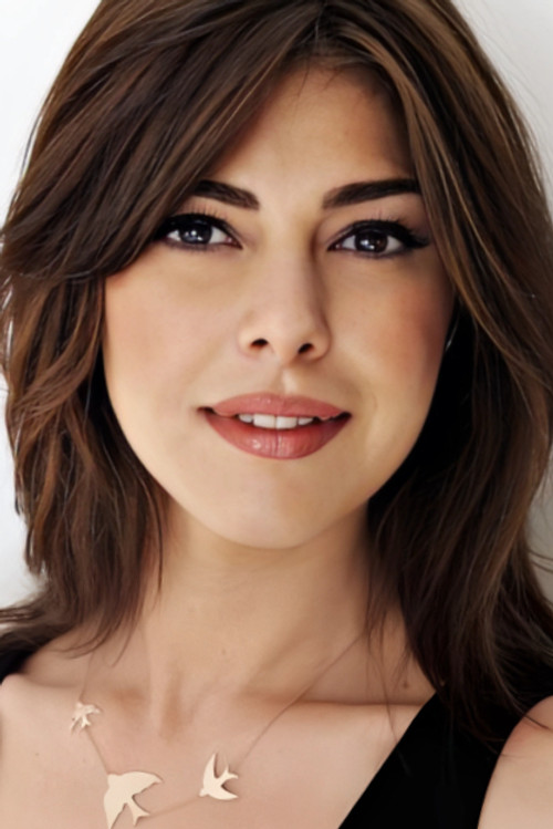 Photo of Gözde Kansu