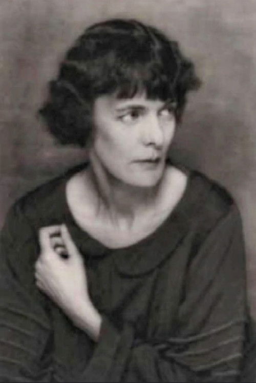 Photo of Hilda Doolittle