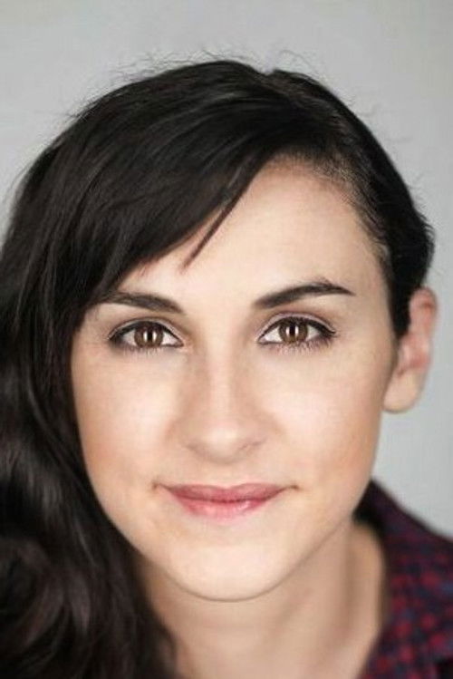 Photo of Hannah Raven Smith