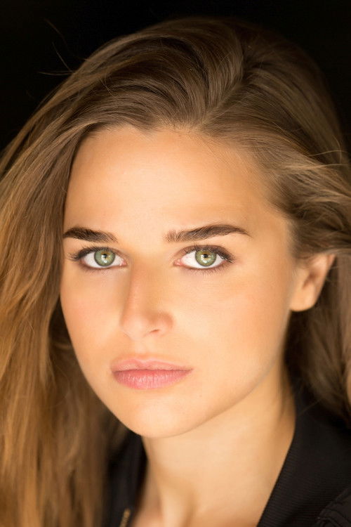 Photo of Stephanie Nur