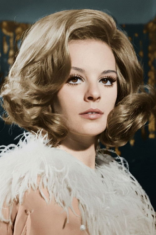 Photo of Hülya Koçyiğit