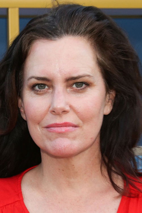 Photo of Ione Skye