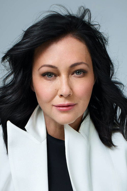 Photo of Shannen Doherty