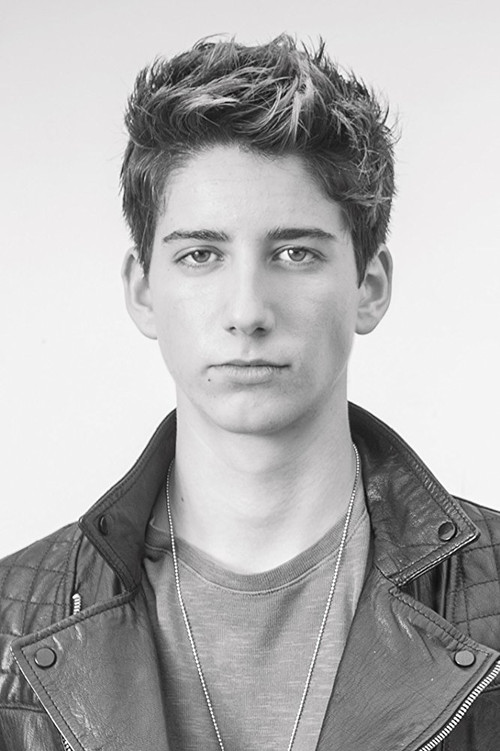 Photo of Milo Manheim
