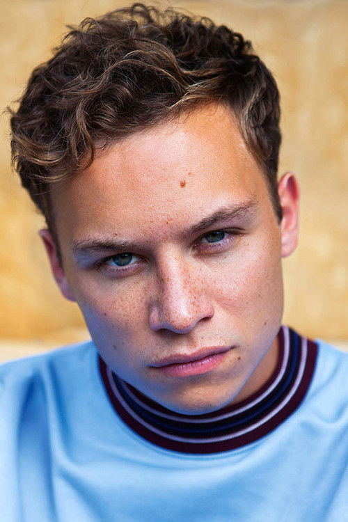 Photo of Finn Cole