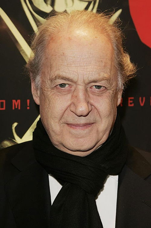 Photo of John Standing