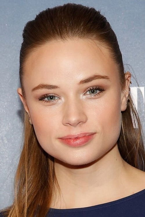 Photo of Makenzie Leigh