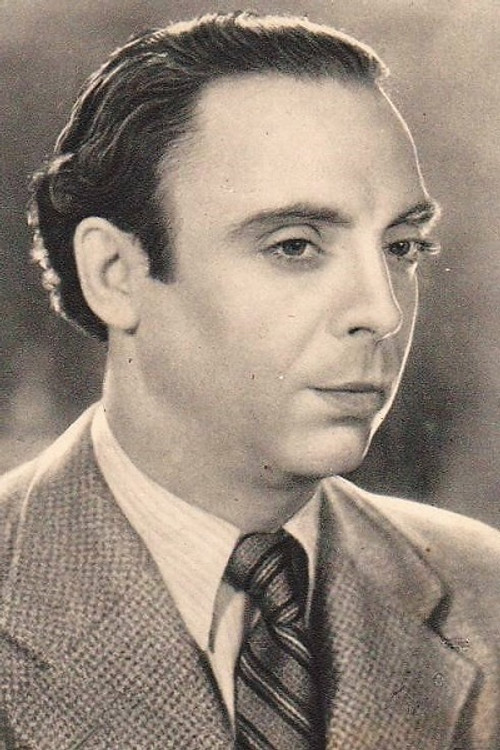 Photo of Manuel Luna