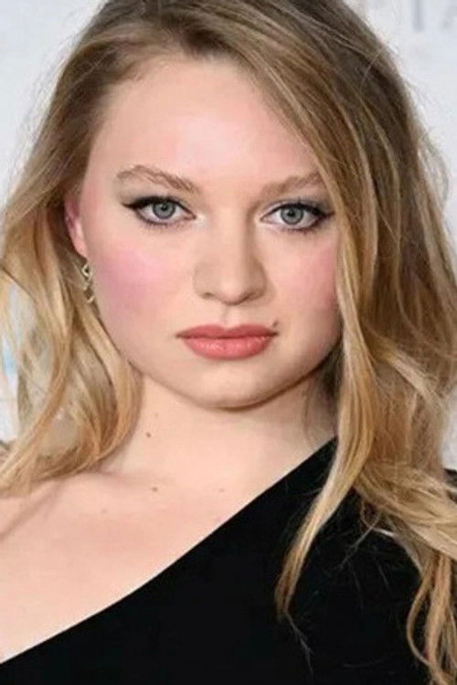 Photo of Mia Threapleton