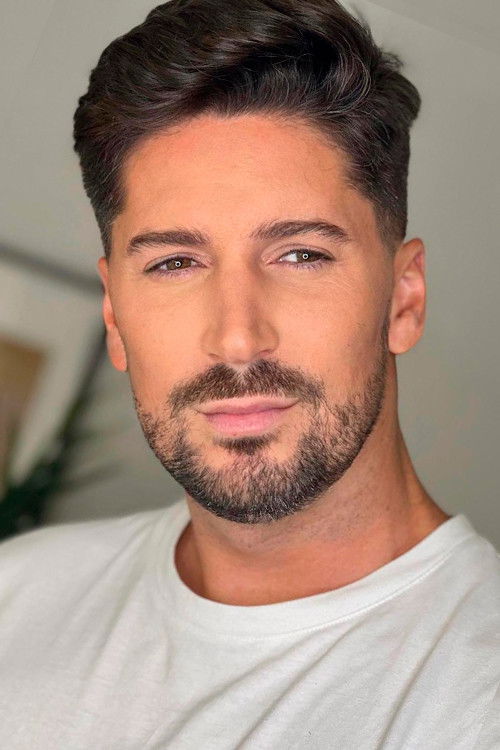 Photo of Lester Duque