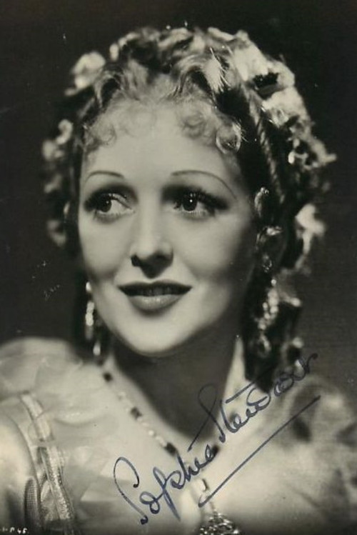 Photo of Sophie Stewart