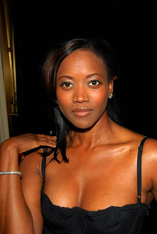 Photo of Erika Alexander