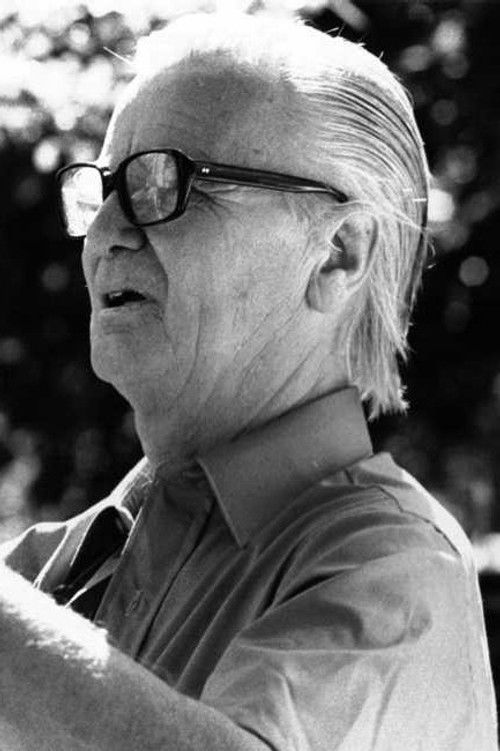 Photo of J. Lee Thompson