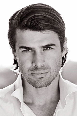 Photo of Reshad Strik