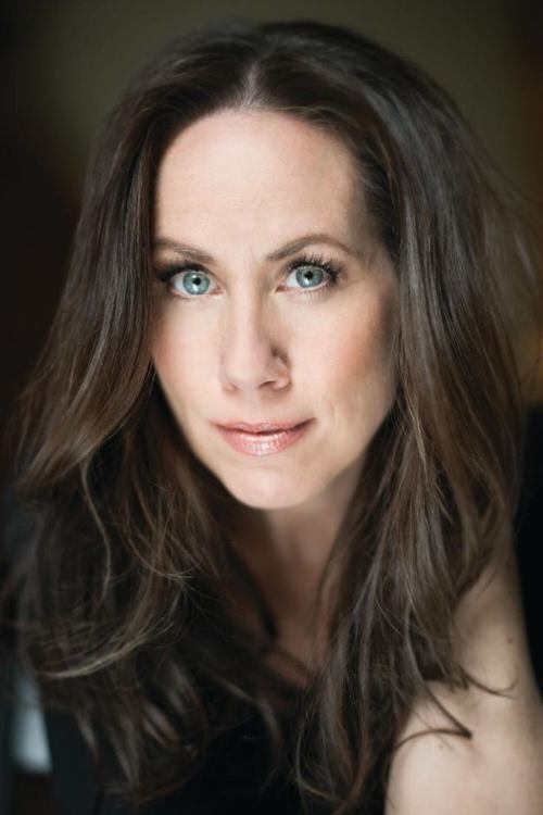 Photo of Miriam Shor