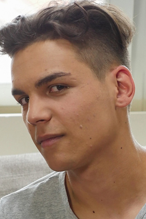 Photo of Isaac Esteban