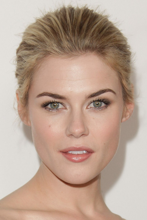 Photo of Rachael Taylor