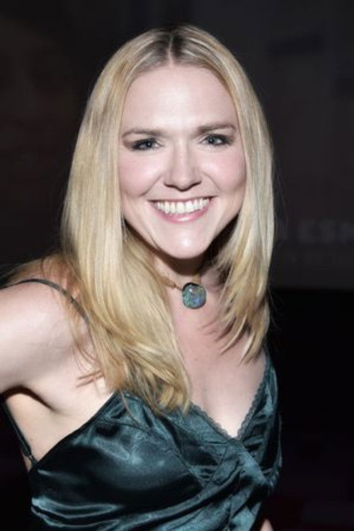 Photo of Dominique Swain