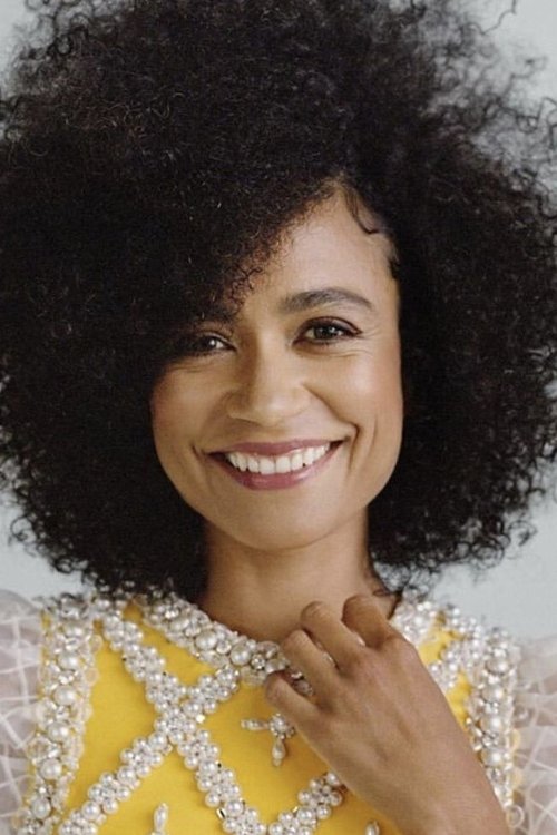 Photo of Lauren Ridloff