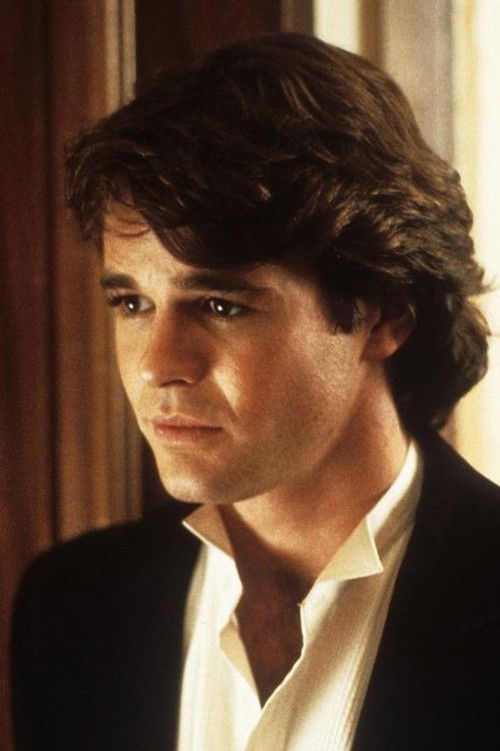 Photo of Lee Montgomery