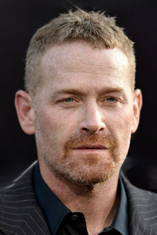 Photo of Max Martini