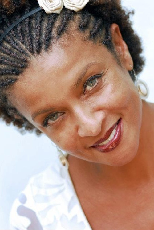 Photo of Elisa Lucinda