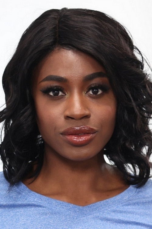 Photo of Nicole Kitt