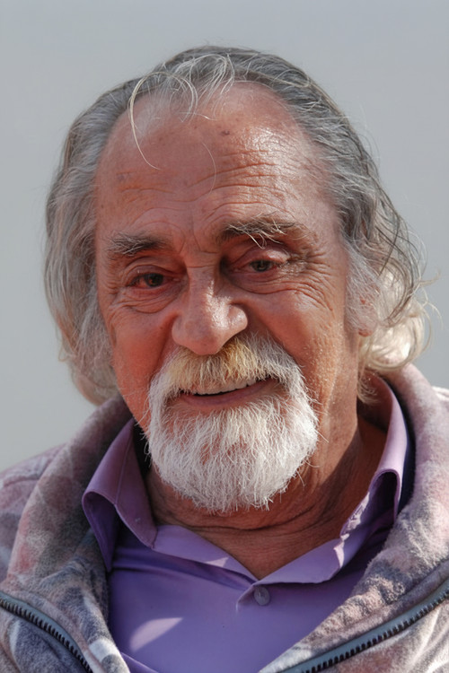 Photo of Mustafa Dik