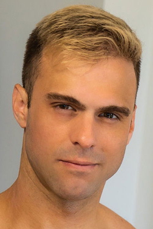 Photo of Gabriel Clark