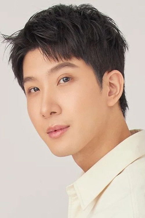 Photo of Thanawat Ratanakitpaisan