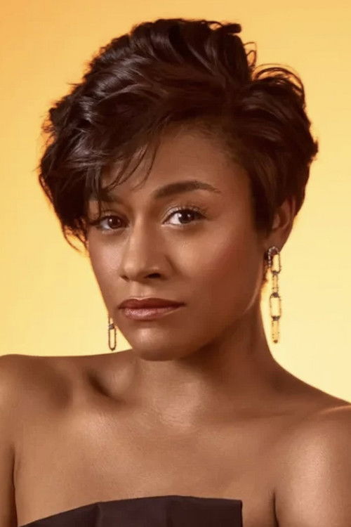 Photo of Ariana DeBose