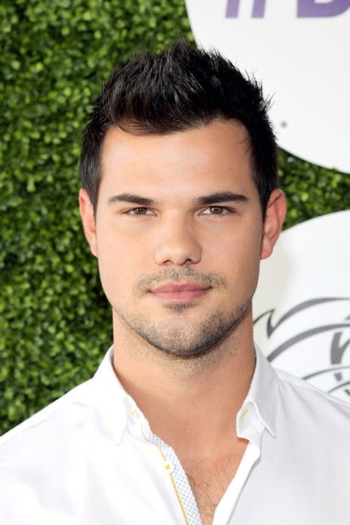 Photo of Taylor Lautner