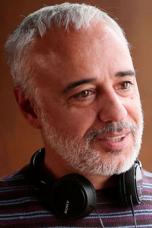 Photo of Javier Fuentes-León