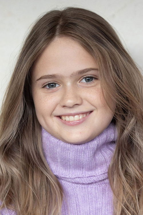 Photo of Ellie Stewart