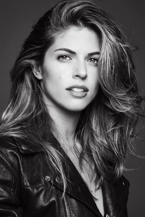 Photo of Stephanie Cayo