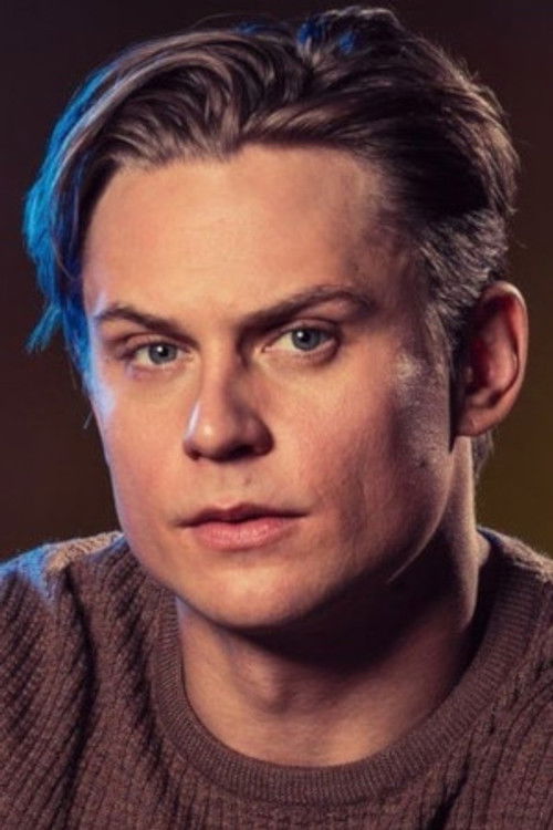 Photo of Billy Magnussen