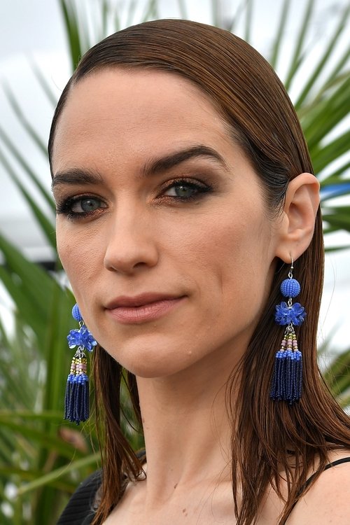 Photo of Melanie Scrofano