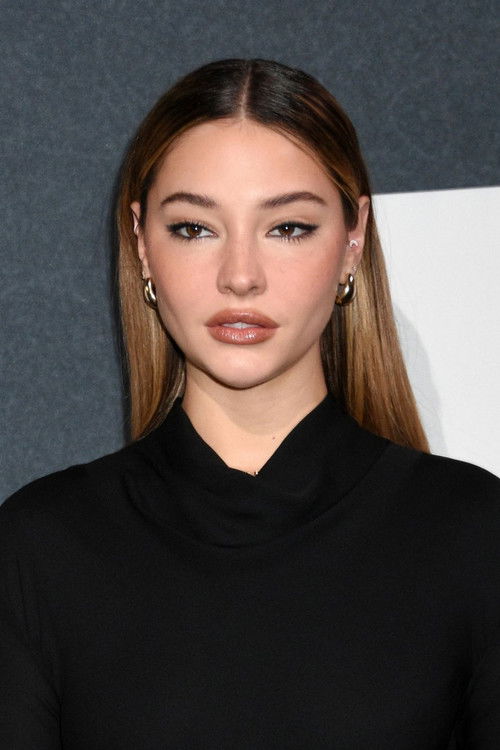 Photo of Madelyn Cline