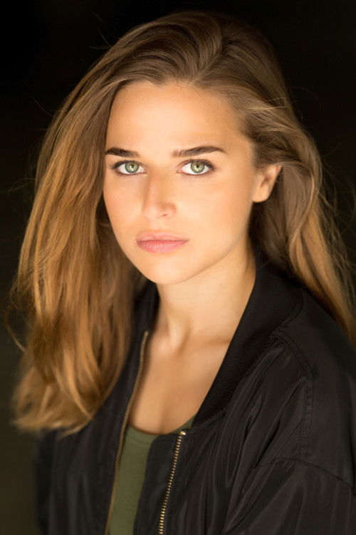 Photo of Stephanie Nur