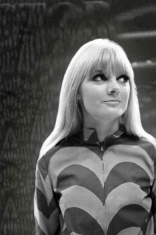 Photo of Anneke Wills